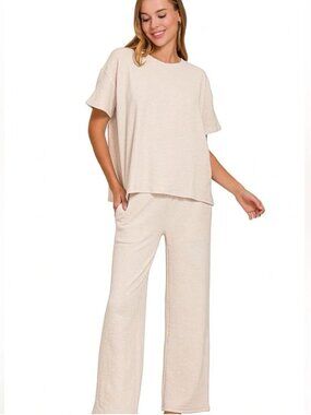NEW! Zenana Sand Beige Slub Short Sleeve Top & Pant Set Size SMALL